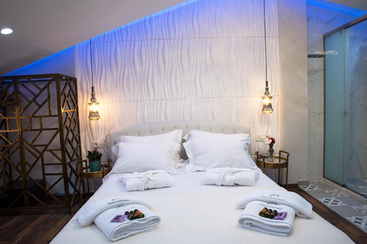 Edward Luxury Suites Chania  ภายนอก รูปภาพ
