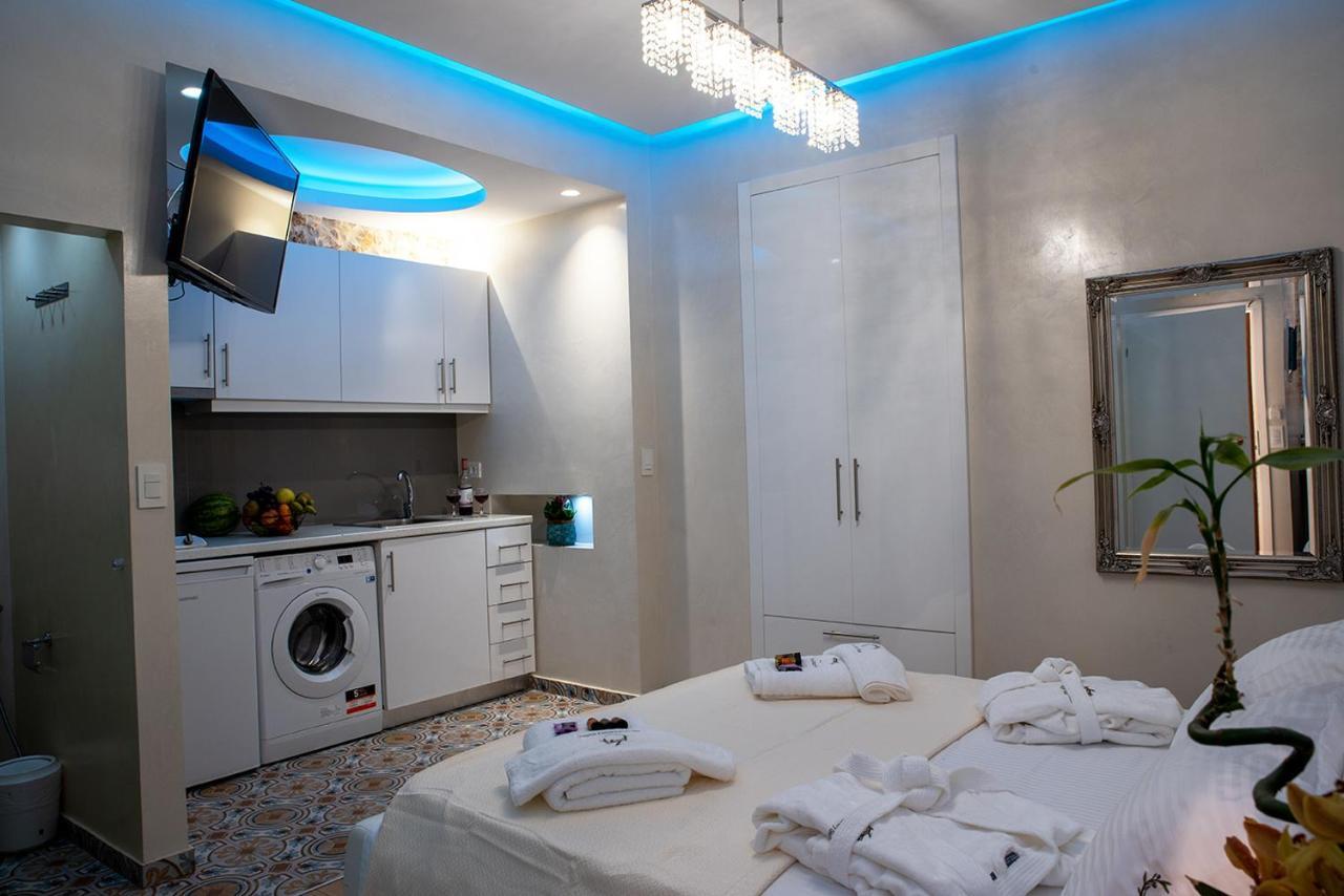 Edward Luxury Suites Chania  ภายนอก รูปภาพ