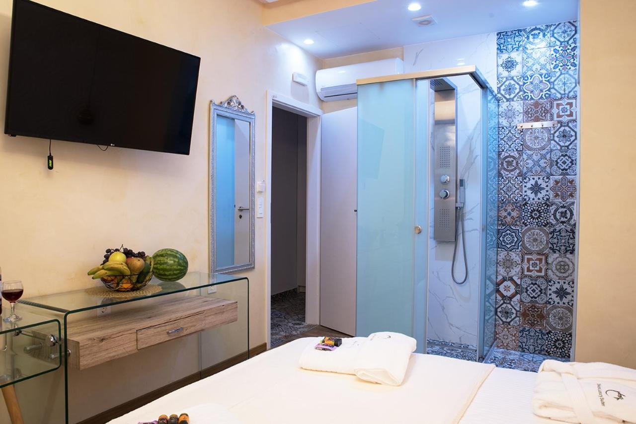 Edward Luxury Suites Chania  ภายนอก รูปภาพ