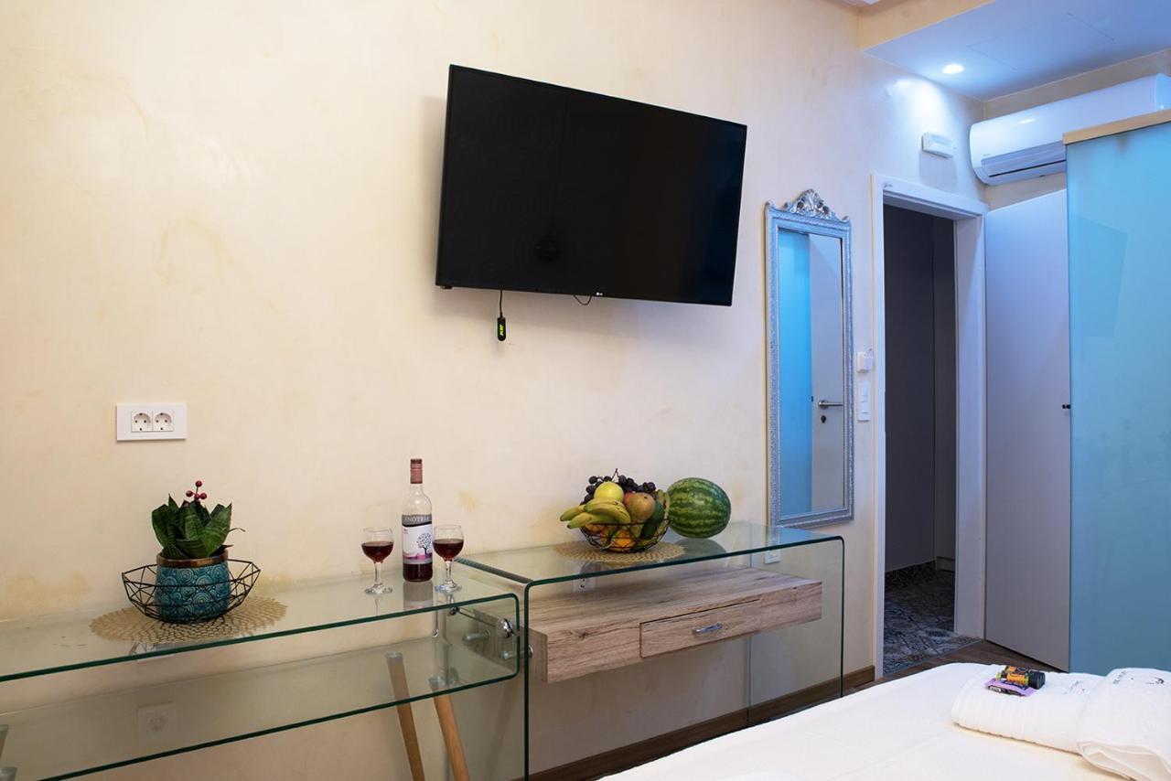 Edward Luxury Suites Chania  ภายนอก รูปภาพ