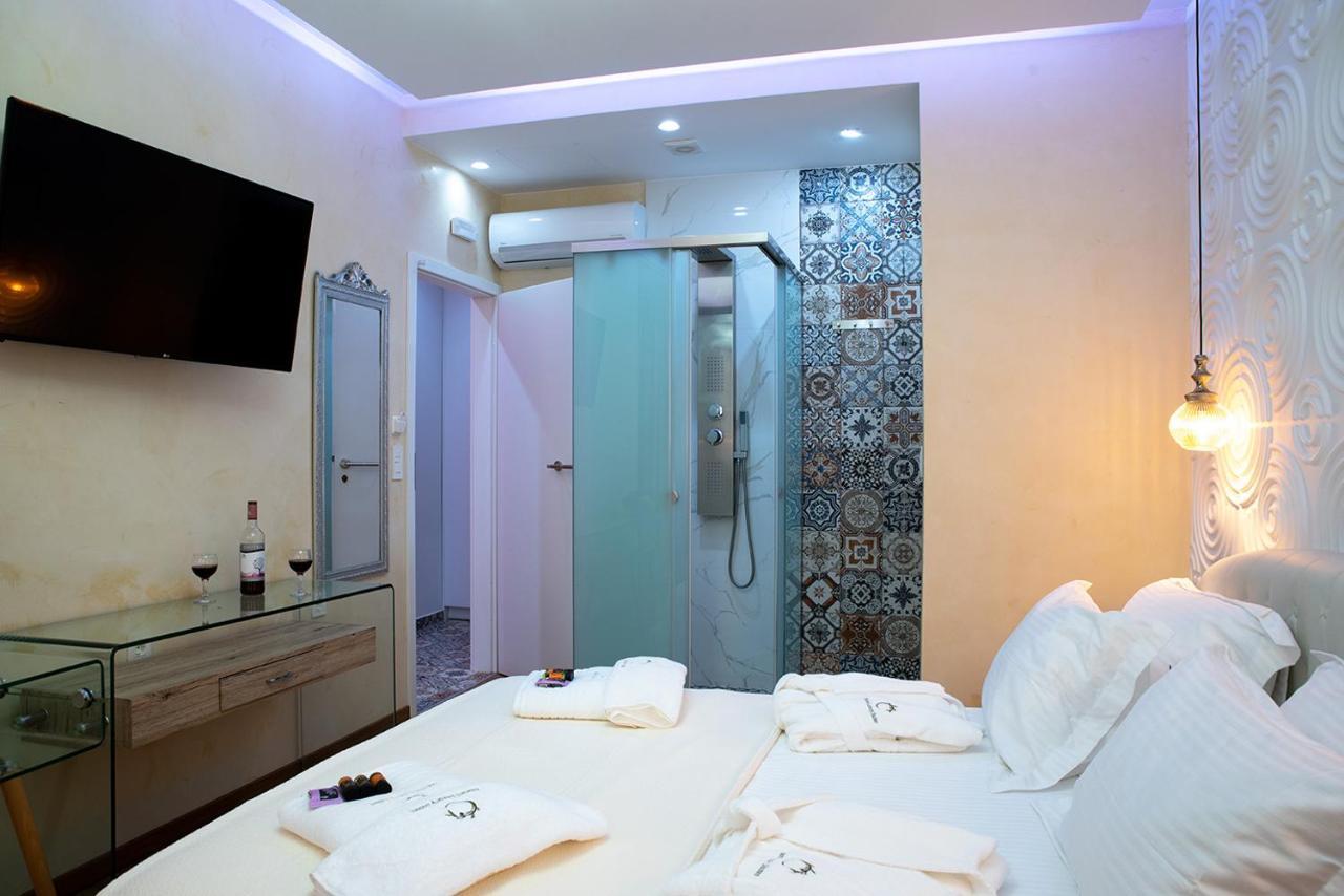Edward Luxury Suites Chania  ภายนอก รูปภาพ